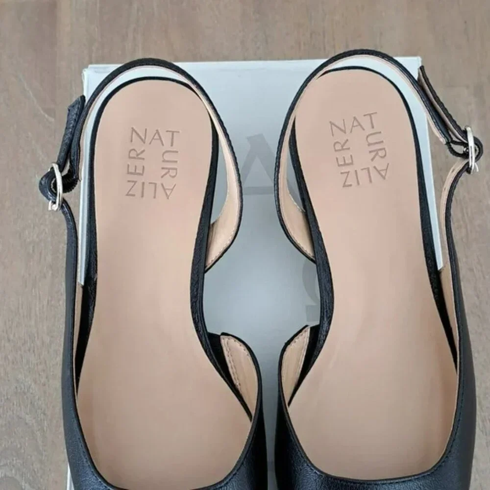 Naturalizer Jayla Slingback Pump - Color: Black Leather - Size: 7.5 Wide - Picture 3 of 9